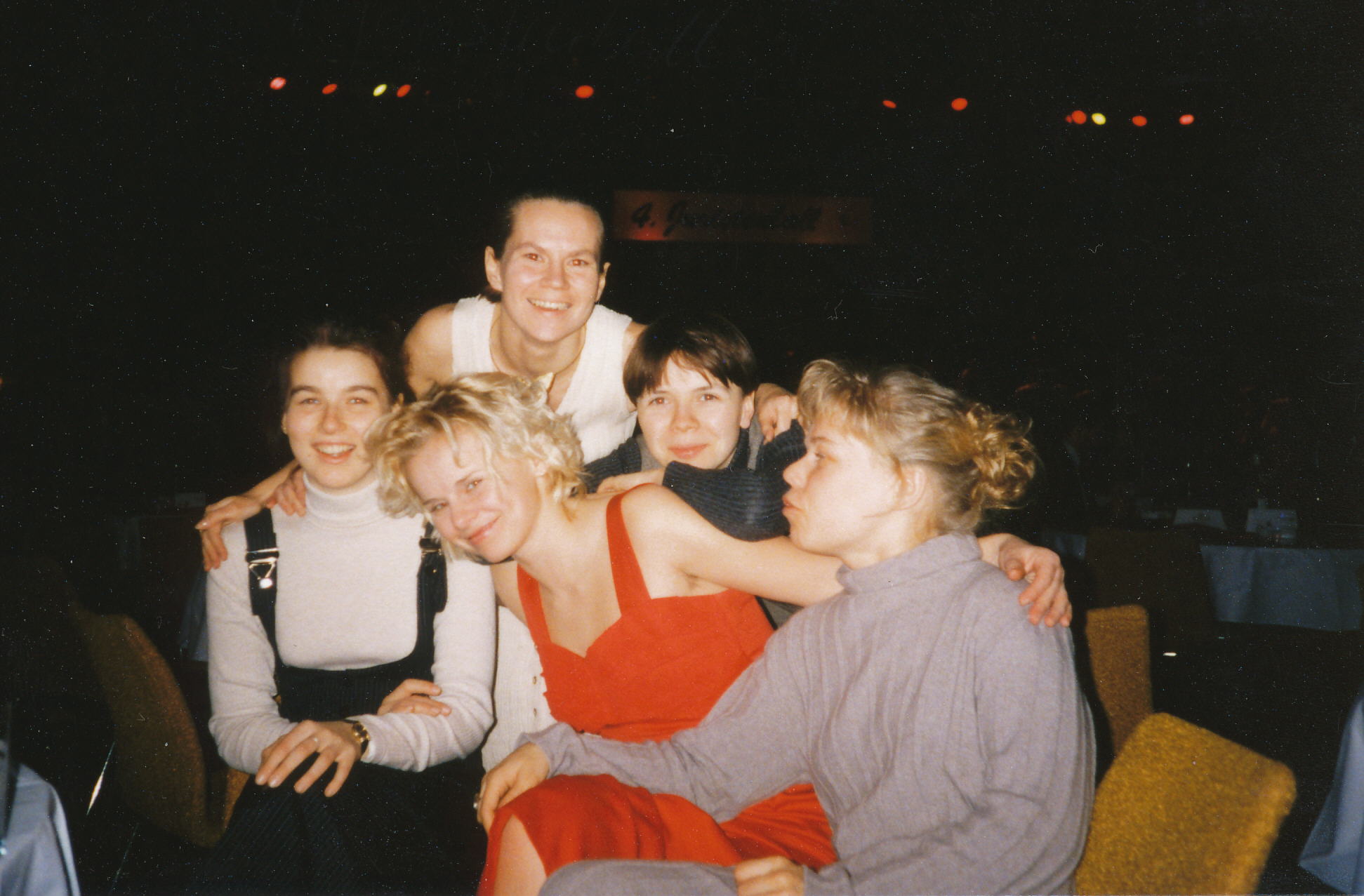 09.jpg