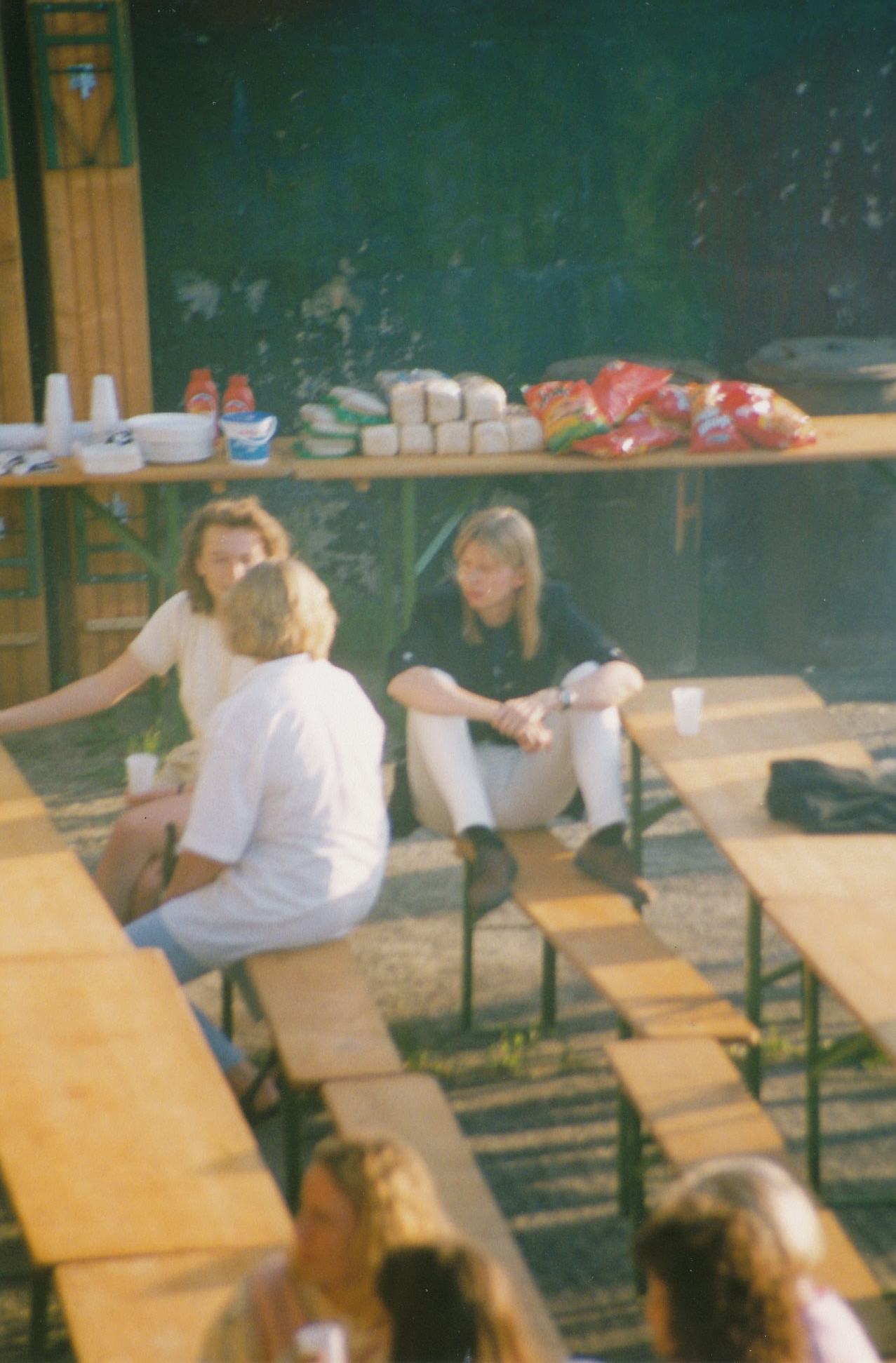 09.jpg